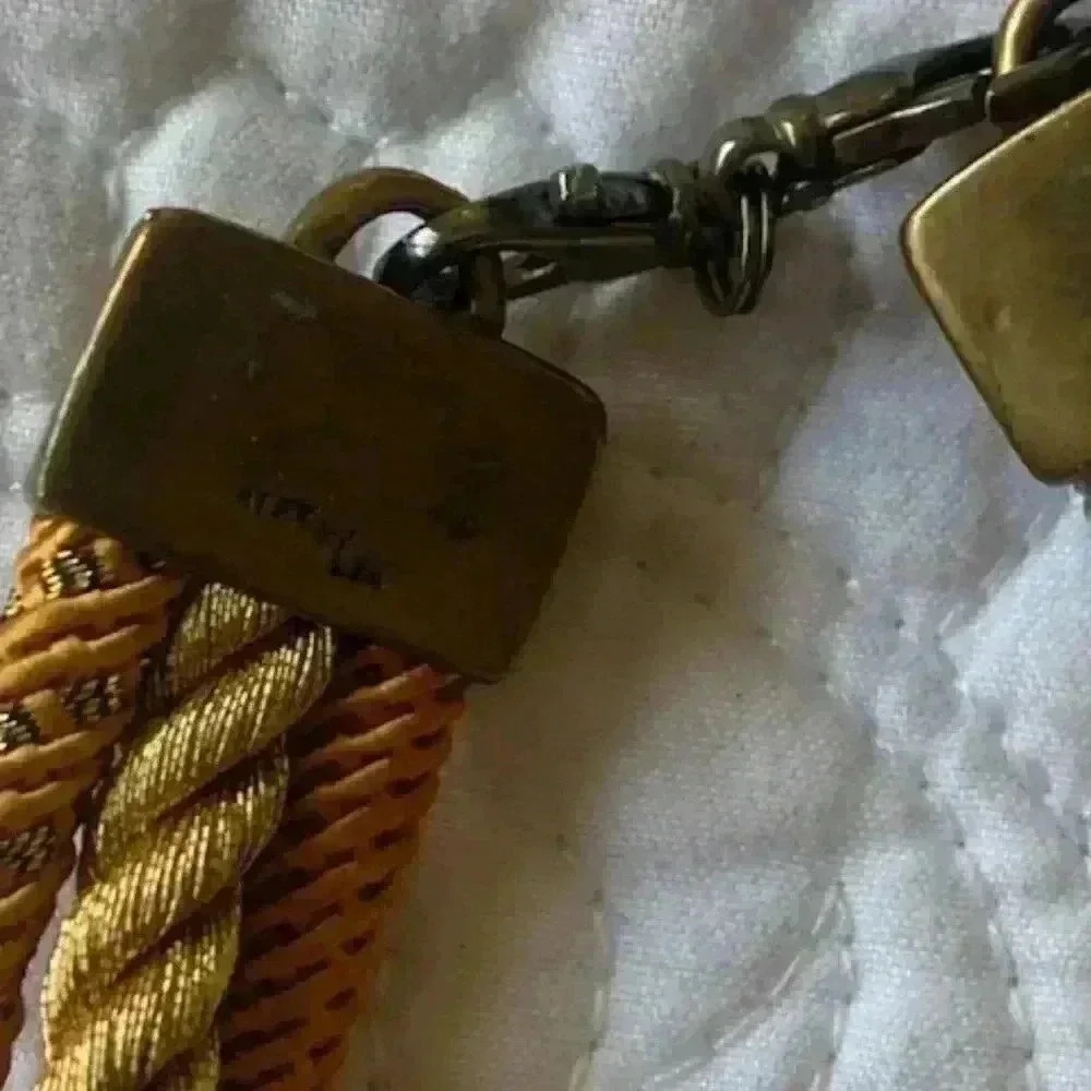 alex and lee necklace - Picture 3 of 4